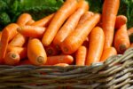 carrots basket vegetables market 673184